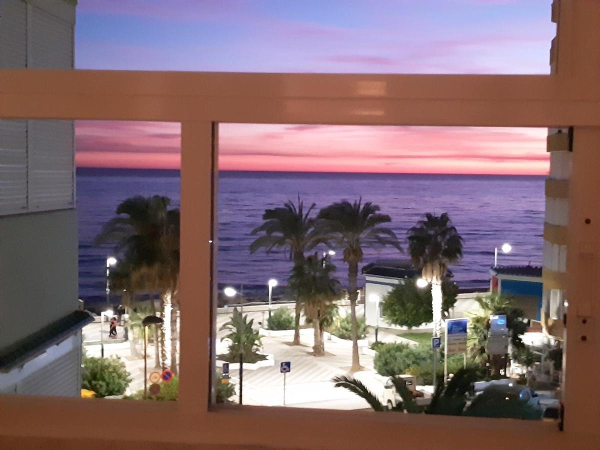 Torrox, Superbe Et Sur La Plage! Esterno foto